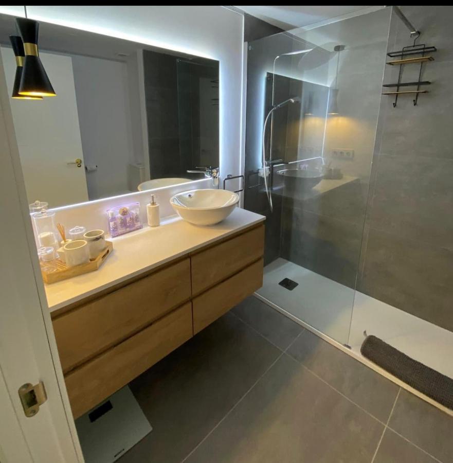 Roy Boston Marbella By Florentia Homes Bagian luar foto