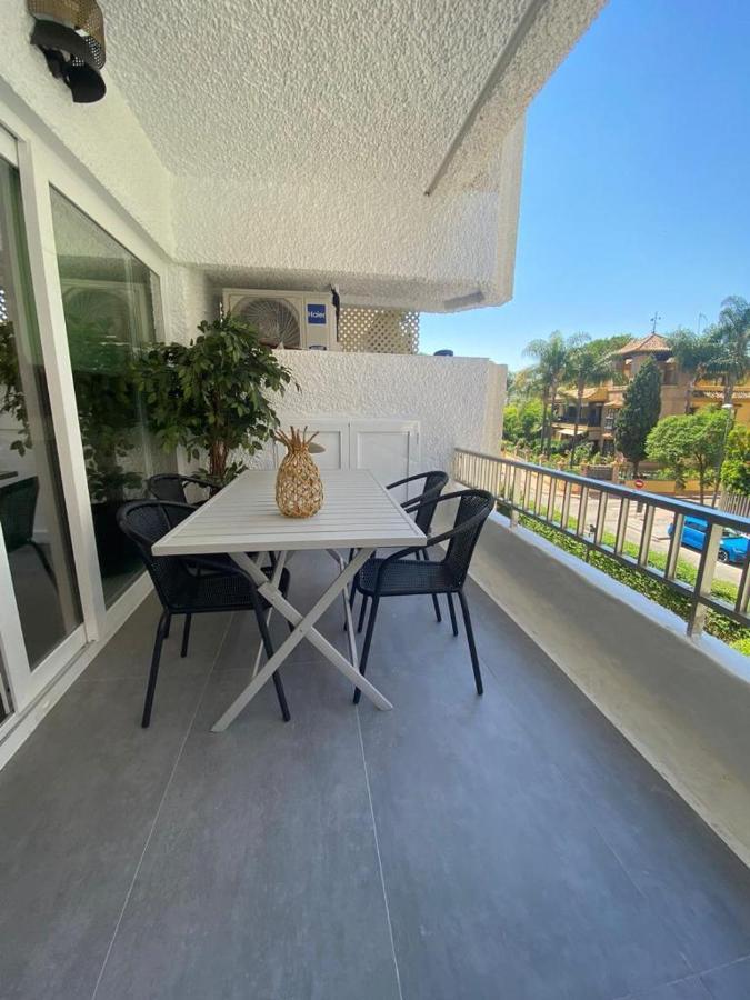Roy Boston Marbella By Florentia Homes Bagian luar foto